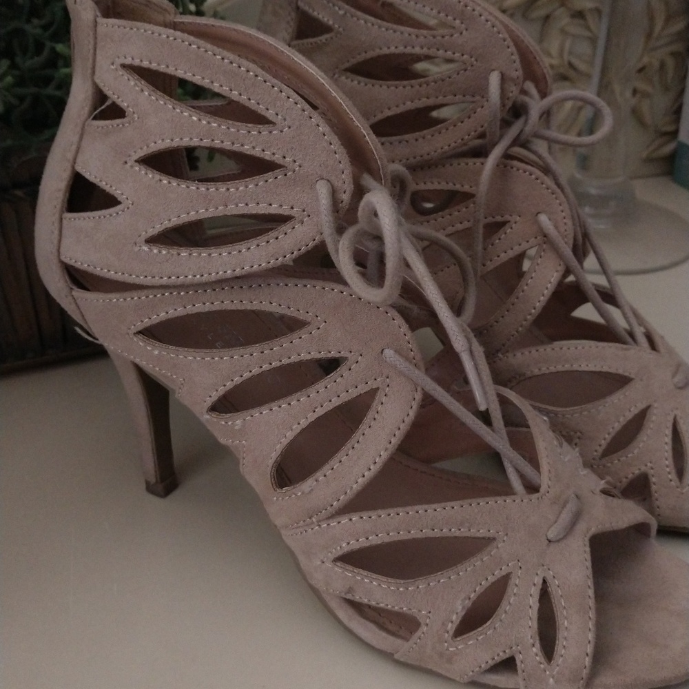 Christian Siriano Nude Heels